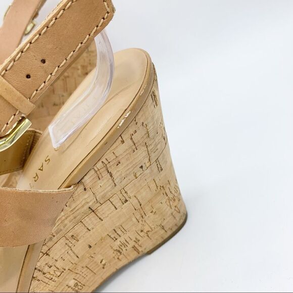 Franco Sarto Surprise Tan Cork Platform Sandals Gold Hardware Ring Detail - Picture 7 of 12